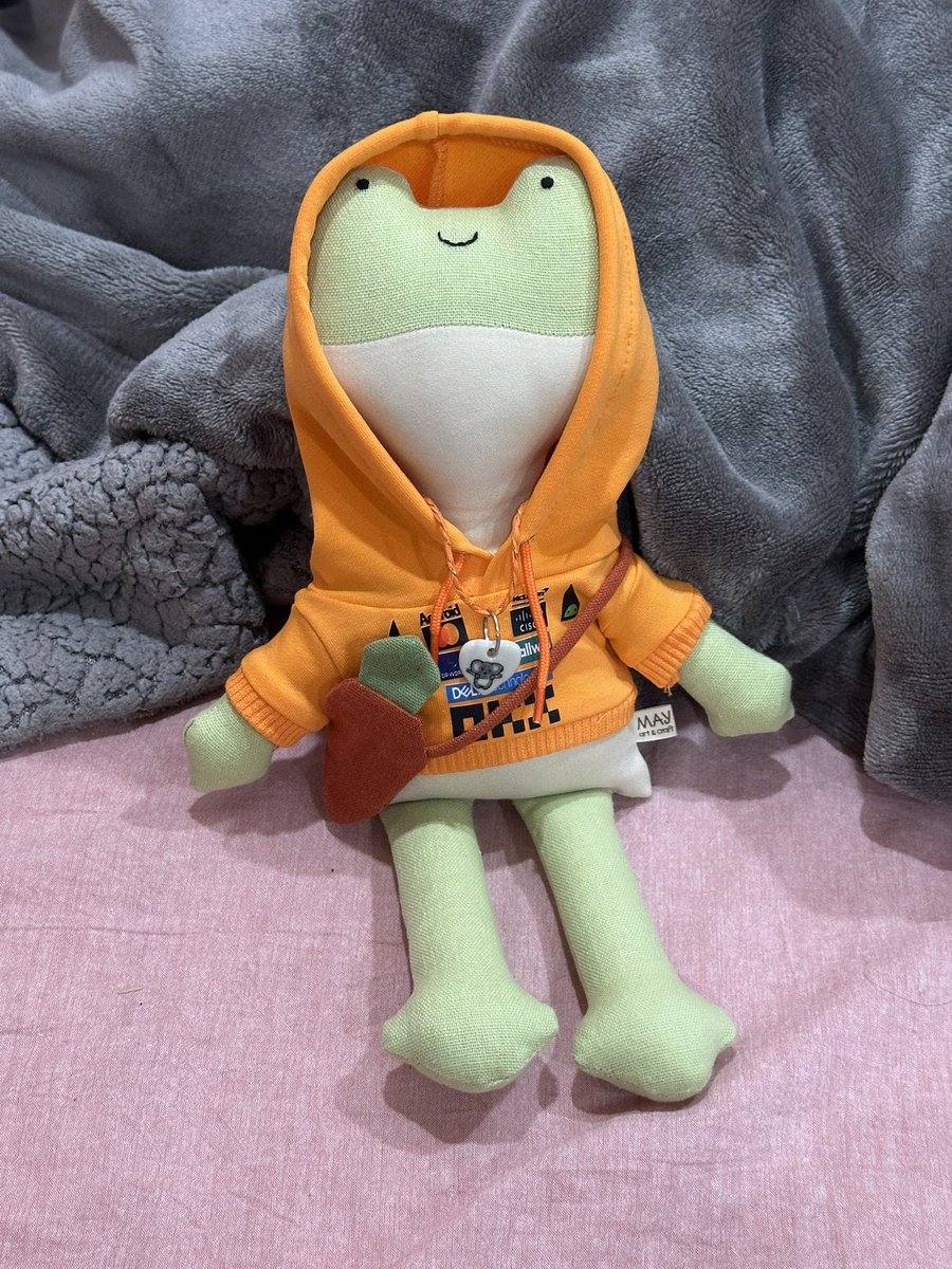 🥀 シラカバ tweet media