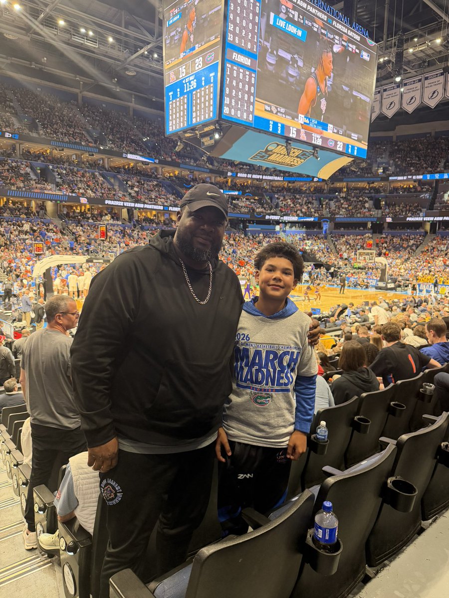 Ryan Deloach 🏀 tweet media