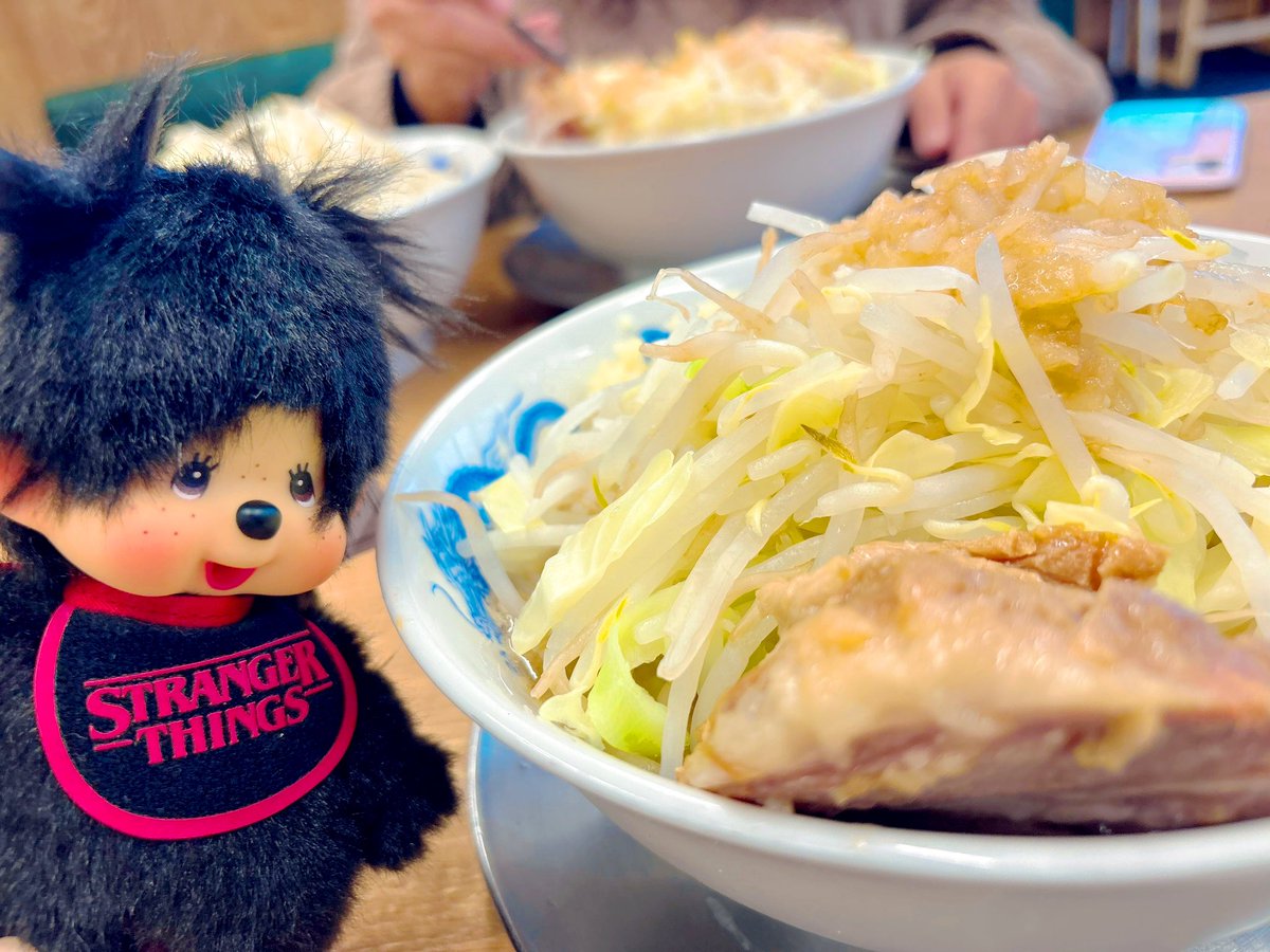 izu0729's tweet photo. 定期的にジャンガレが食べたくなる🤤🍜

#ジャンクガレッジ　#ジャ��ガレ　#ラーメン　#_junkgarage #モンチッチ　#ストレンジャーシングス　#ストシン https://t.co/bJbgvgOAFG