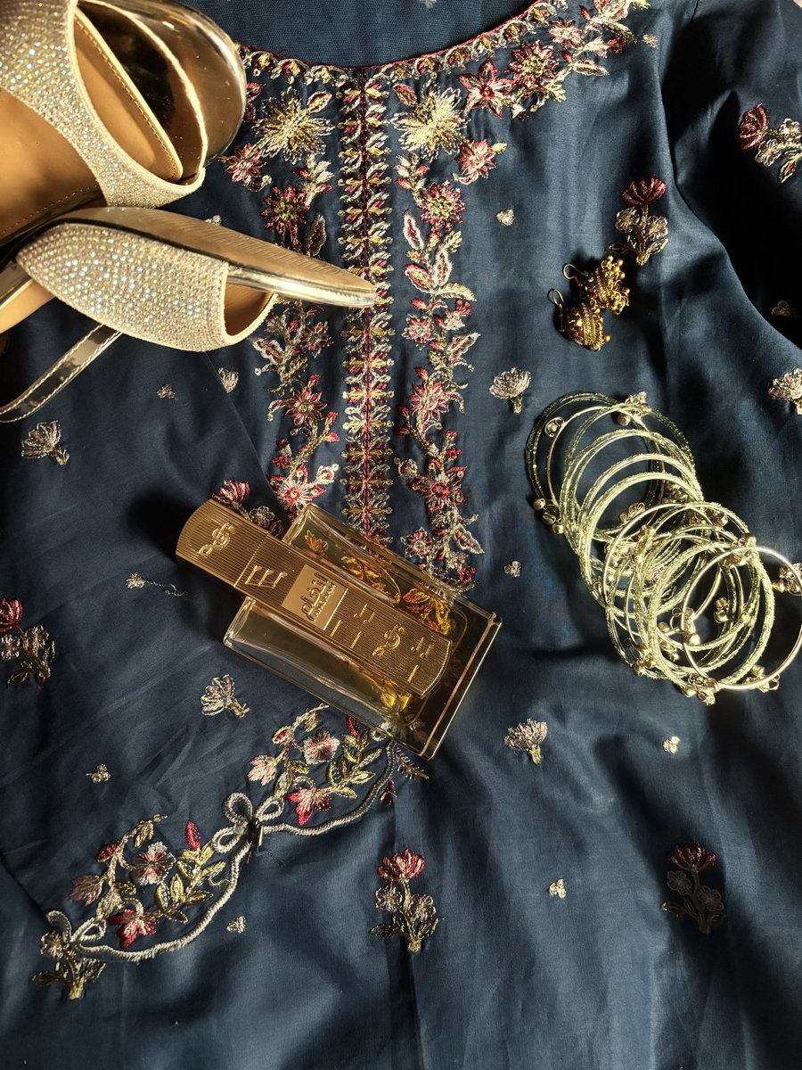 𝓃. 🦢 tweet media