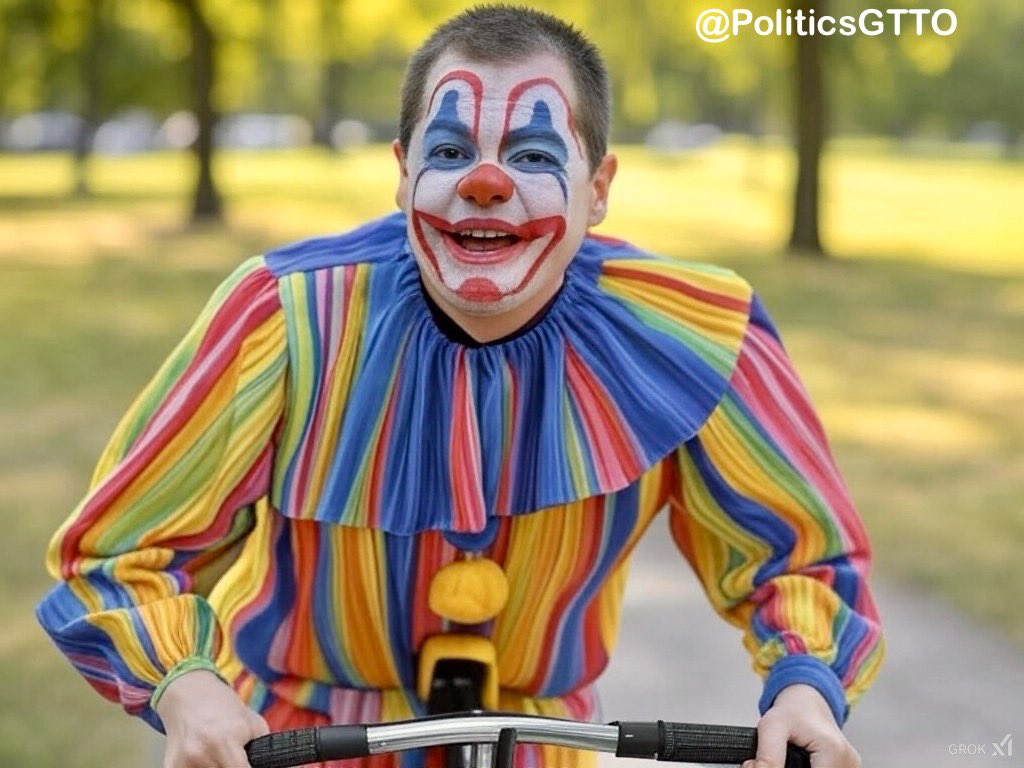 Clownitics ™️ ❤️💙🤡💙❤️ tweet media