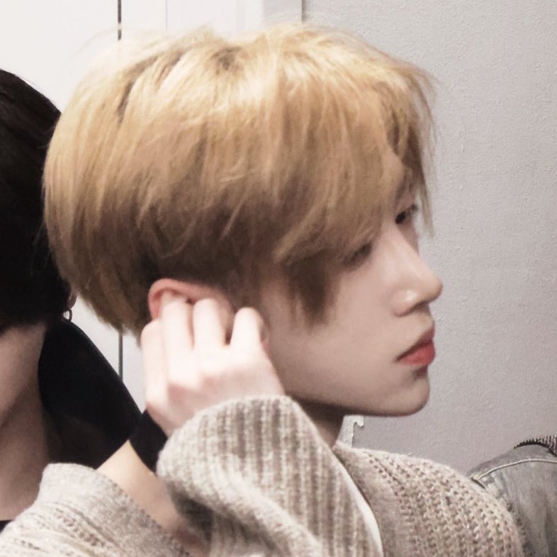 vale ✿ ⋆.˚ tweet media