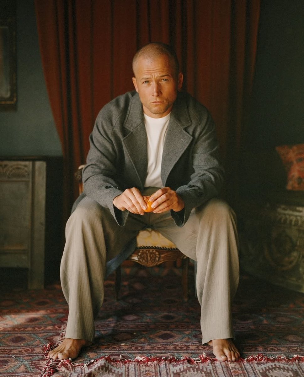 Magazine Covers 🐰 tweet media