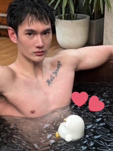 🐶: "Penguin"
🐱: "I wish it was you"

I can't with all this flirting 🫣🫠

#poohpavel 
#ppoohkt #pavelphoom