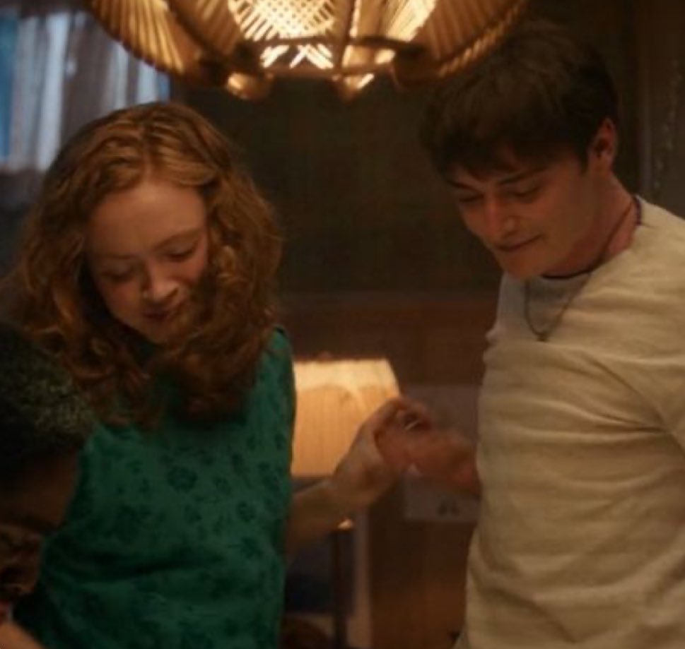 olive ⋆˚࿔♬⋆.˚ VOTE ME BEST STRAWPAGE AND LAYOUT!! tweet media