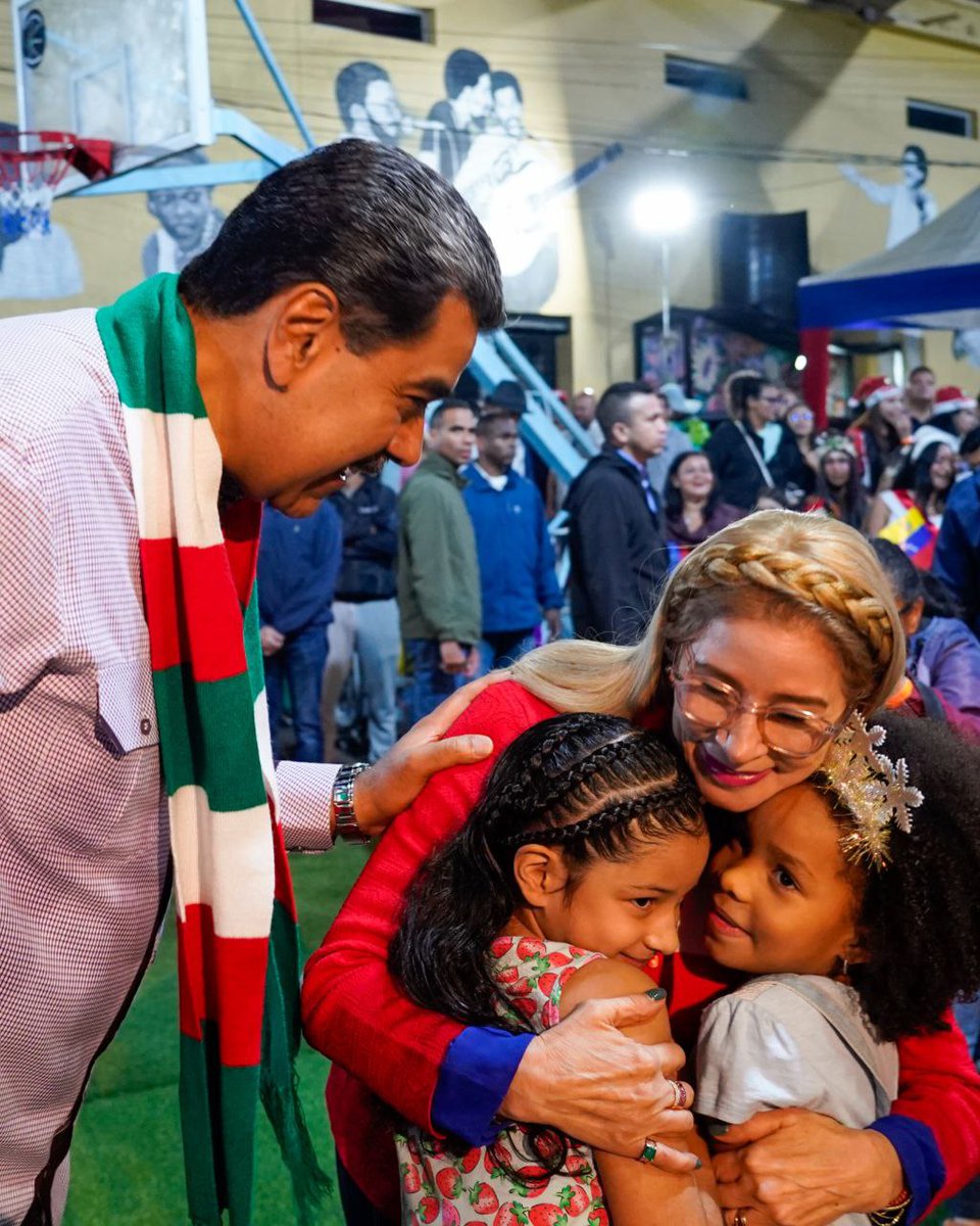 Vanessa Teresa 🍒 tweet media