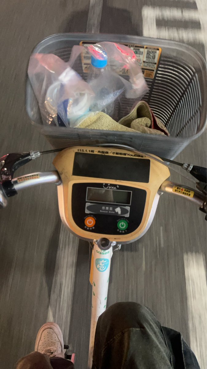 紙箱📦 tweet media