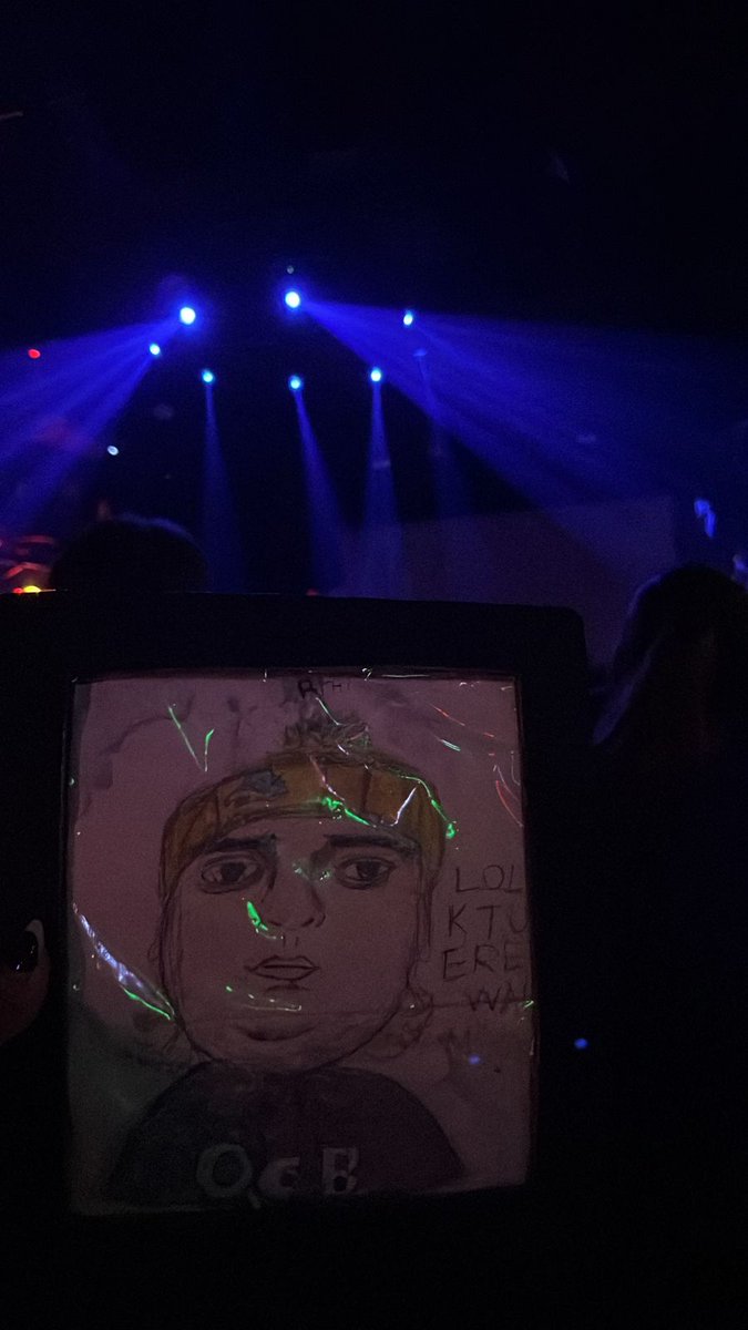 daantedm tweet media