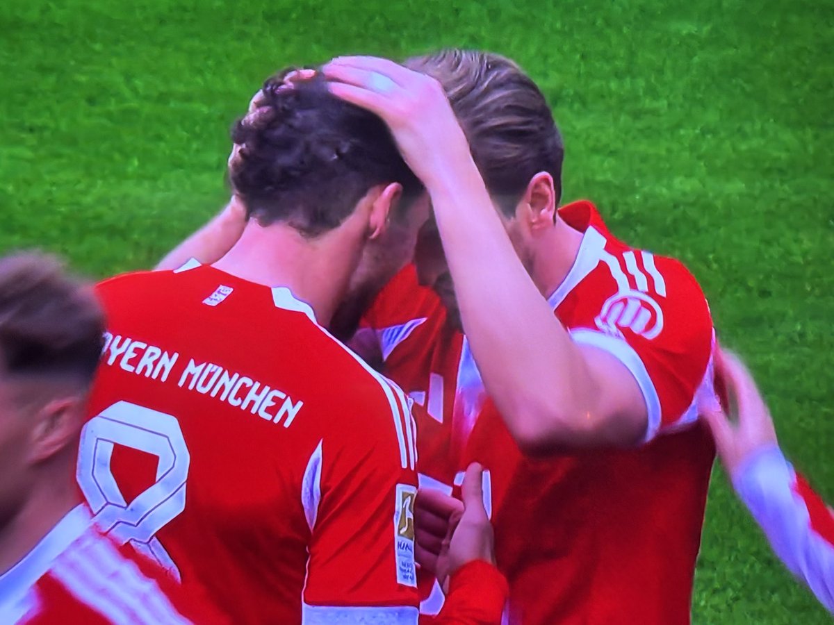 𝘽𝙚𝙣𝙟𝙞𝙁𝘾𝘽 ¹⁷ tweet media