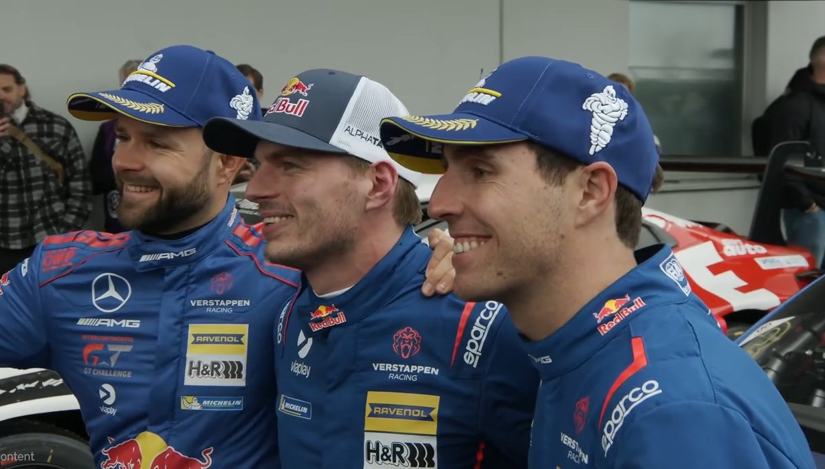 T•🇮🇳 tweet media