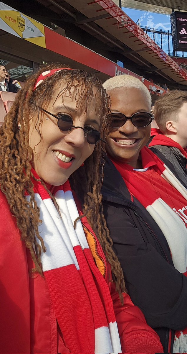 SugaryStaple's tweet photo. Awesome @ArsenalWFC  result today!!! 5-0 against the Hammers! Next up, @Arsenal to lift the @Carabao_Cup at #Wembley tomorrow! COYG ❤️🤍❤️XXX
Thanks @srtsusan 😘
#Arsenal #cupfinal https://t.co/najPXwhSQQ