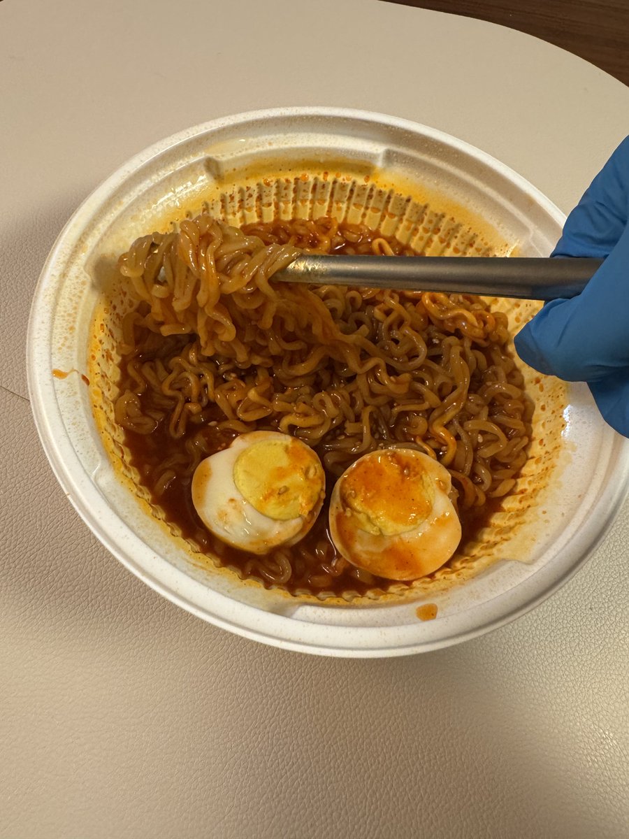 살림하는 도로로 tweet media