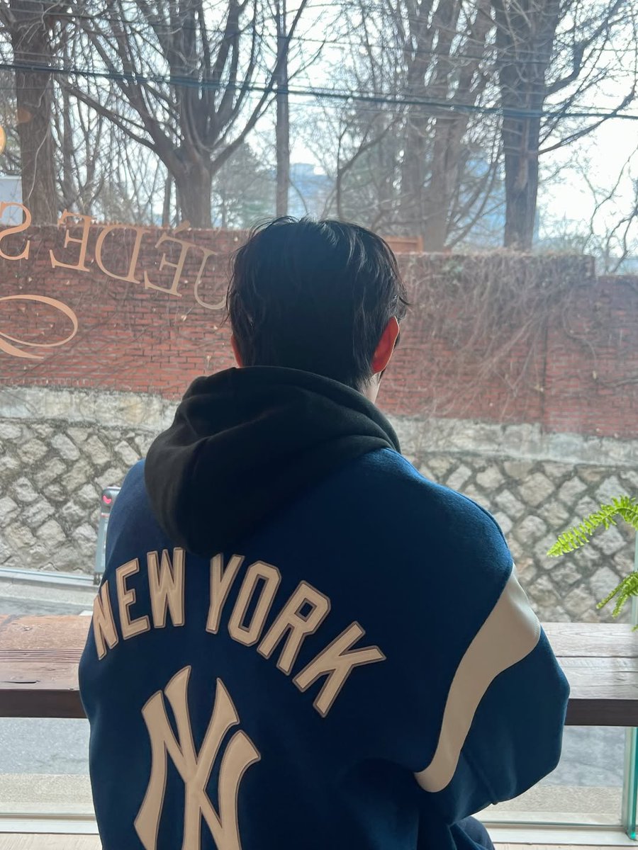 Fireflies Universe | Steven Kim tweet media