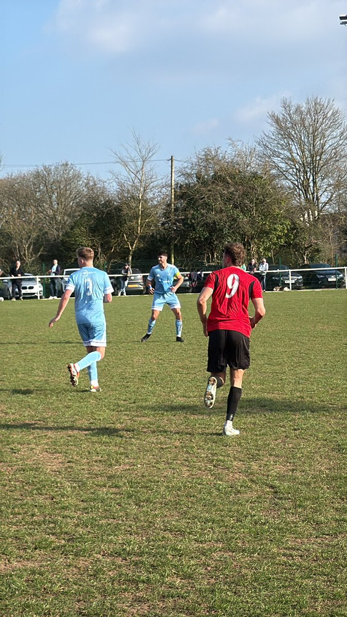 ๐๐ง๐จ๐ฐ๐ฅ๐ ๐
๐ tweet media