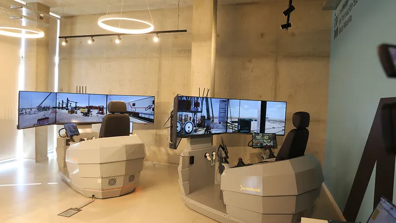 Lucas Corsino tweet media