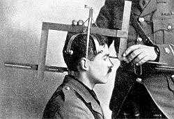 opérateur tweet media