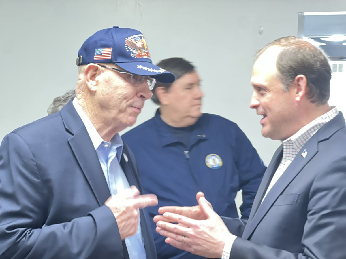 barrforsenate's tweet photo. Great launch for the Veterans for Barr Coalition. As the grandson of two WWII veterans, serving those who served us has always been personal to me. I’ve fought for expanded VA health care, education benefits, and resources for our veterans, and I’ll keep fighting in the Senate. 

Honored to have the endorsement of Kentucky State Treasurer @MarkMetcalf4KY, Major General (R) Donald Storm, and former Sheriff Rodney Coffey — all veterans who attended today.