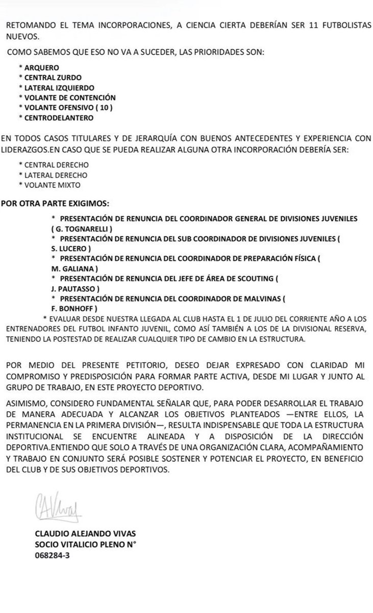 Calvi31's tweet photo. PETITORIO de CLAUDIO VIVAS:

*️⃣ Entre otras cuestiones pide la RENUNCIA de : Gustavo Tognarelli, Jorge Pautasso, Sebastián Lucero [sub coordinador de inferiores],  Mateo Galiana [coordinador del área física] y Fabián Bonhof [Malvinas]
@Estadio_3 https://t.co/qdST5PbB1g
