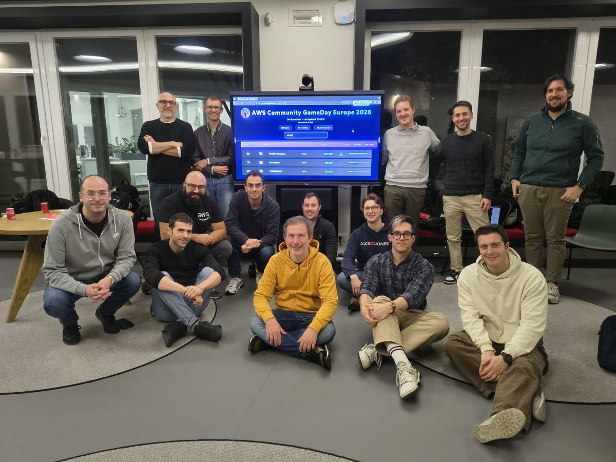 AWS User Group Venezia tweet media