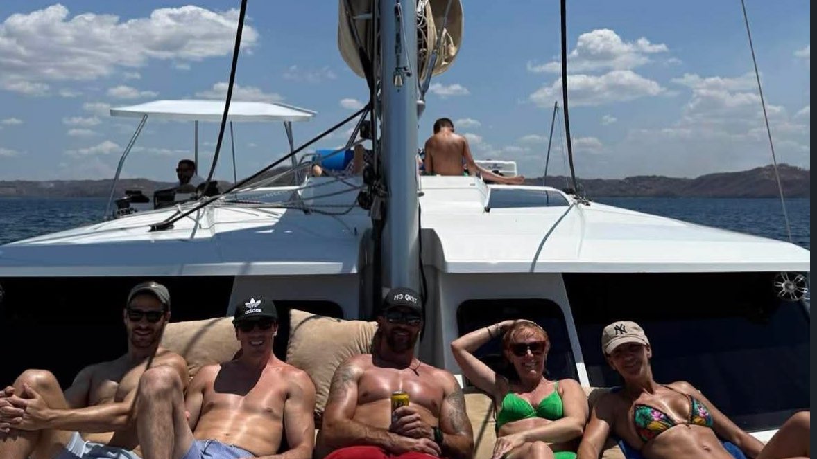 archive fleury tweet media