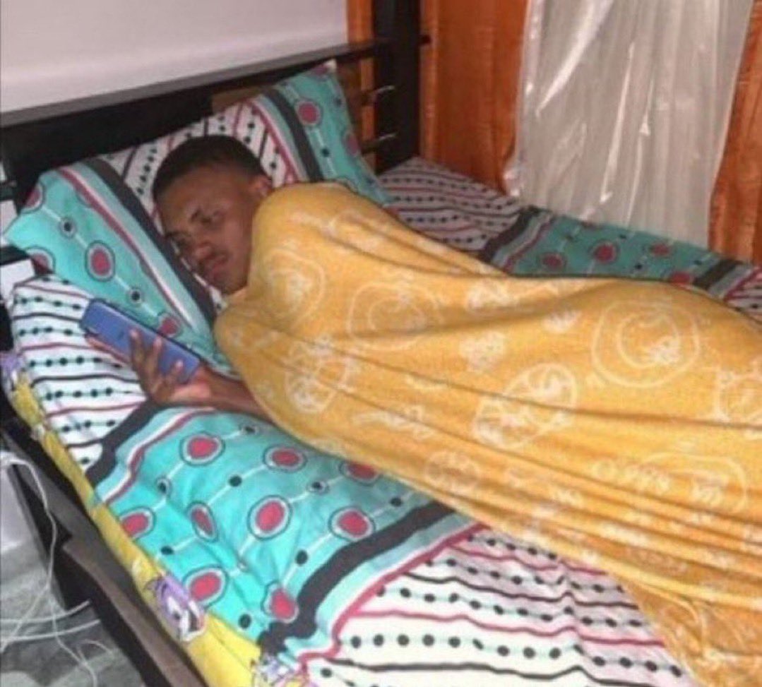 henriqez tweet media