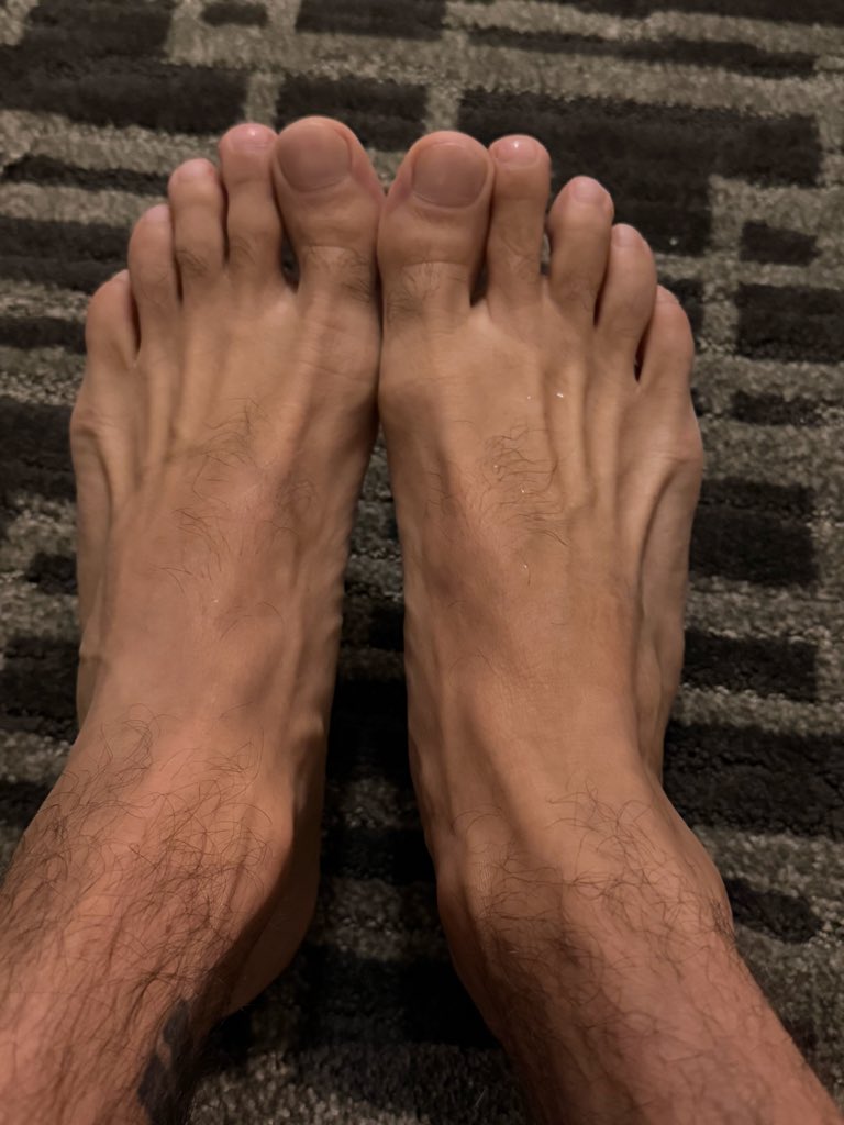 Beardedfootman tweet media