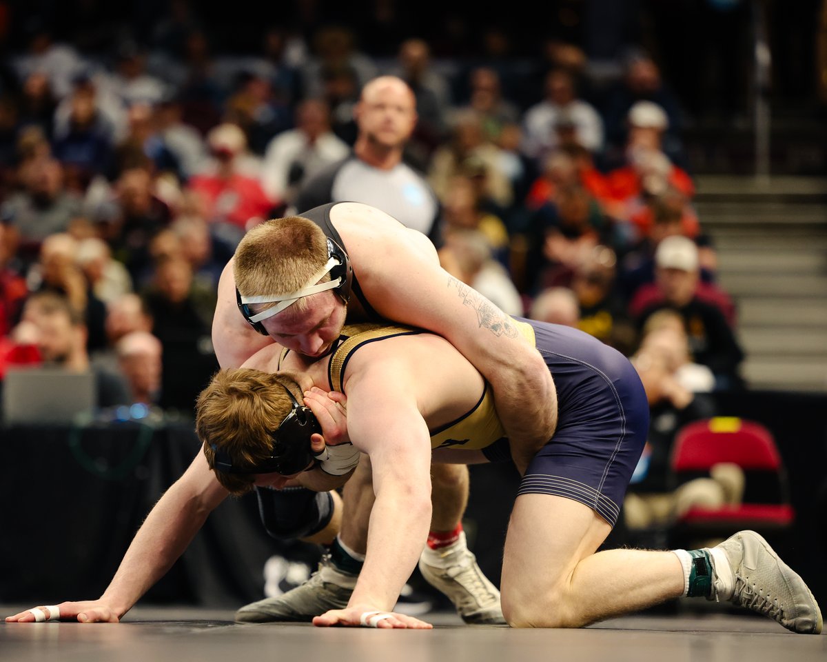 Iowa Hawkeye Wrestling tweet media