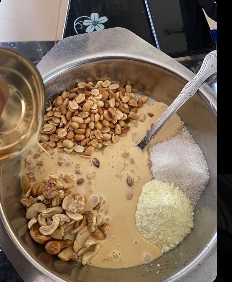 Indomie is very overrated 
Garri>>>>>>>
Who dei drink garri ?