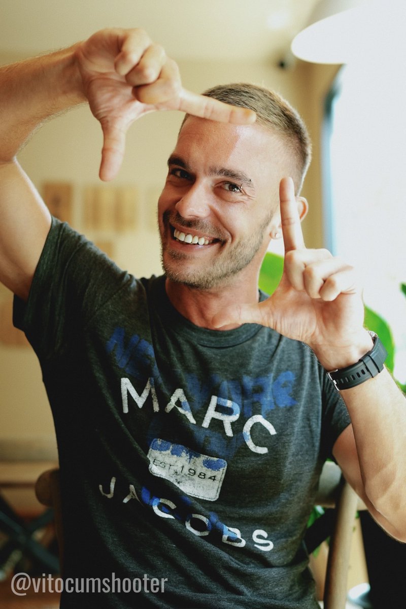 Vito Cumshooter tweet media