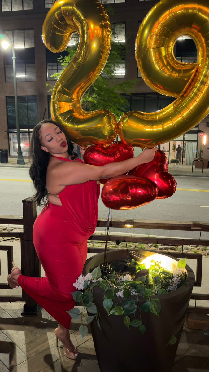 JAE, M.CJ tweet media