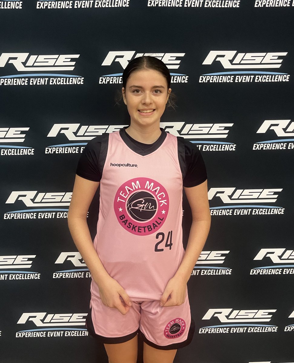 RISEReport's tweet image. Game MVP:

Alexa Bury (Team Mack 2031 Black)

#RISEEvents #SpringExplosion
