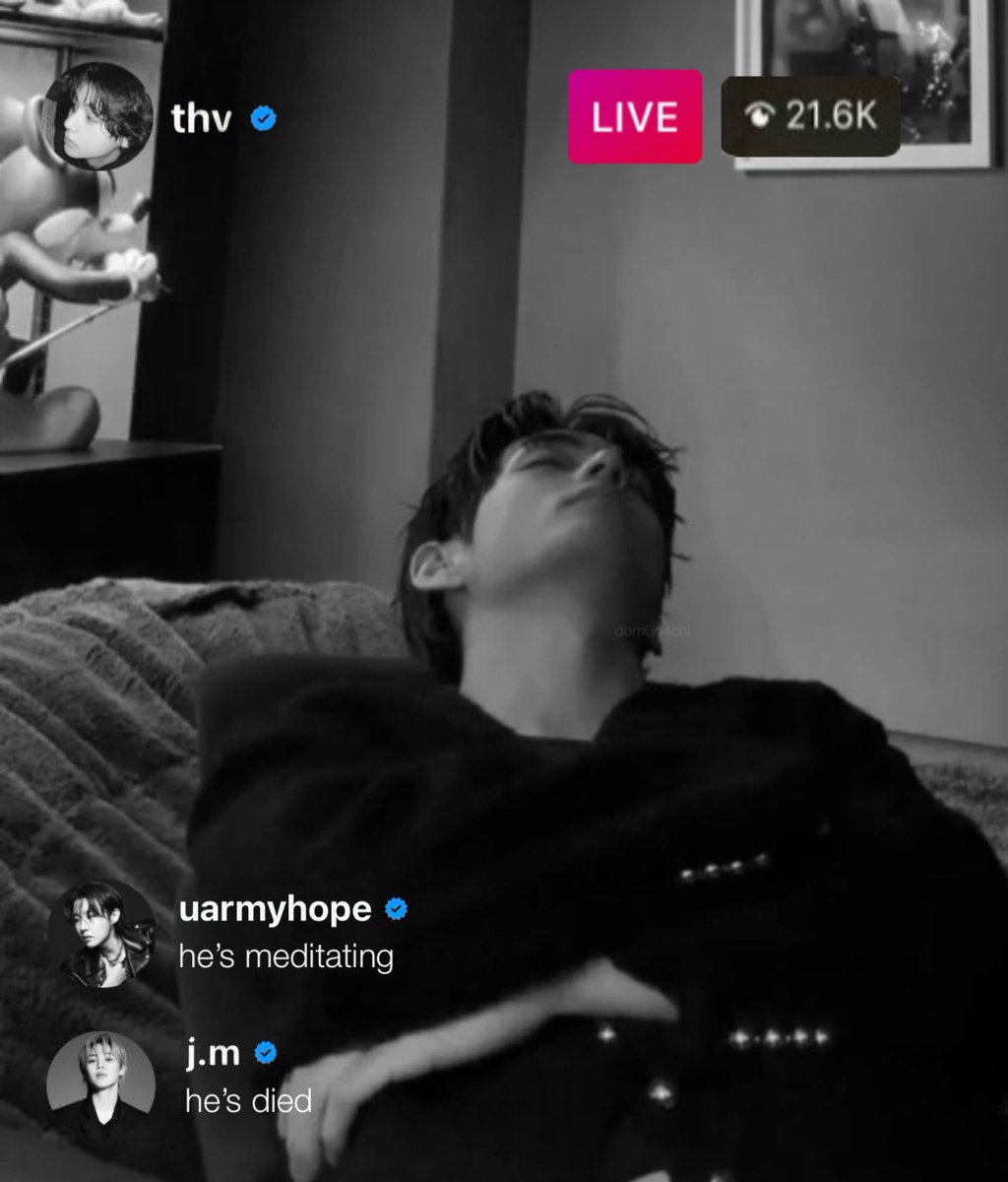 toe socks 🪭 tweet media