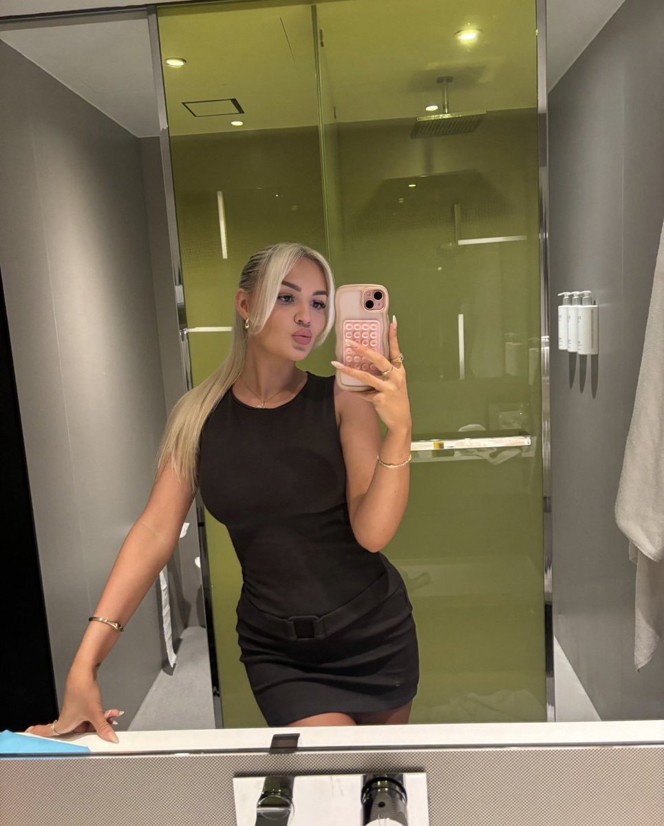 Skylar Skye tweet media