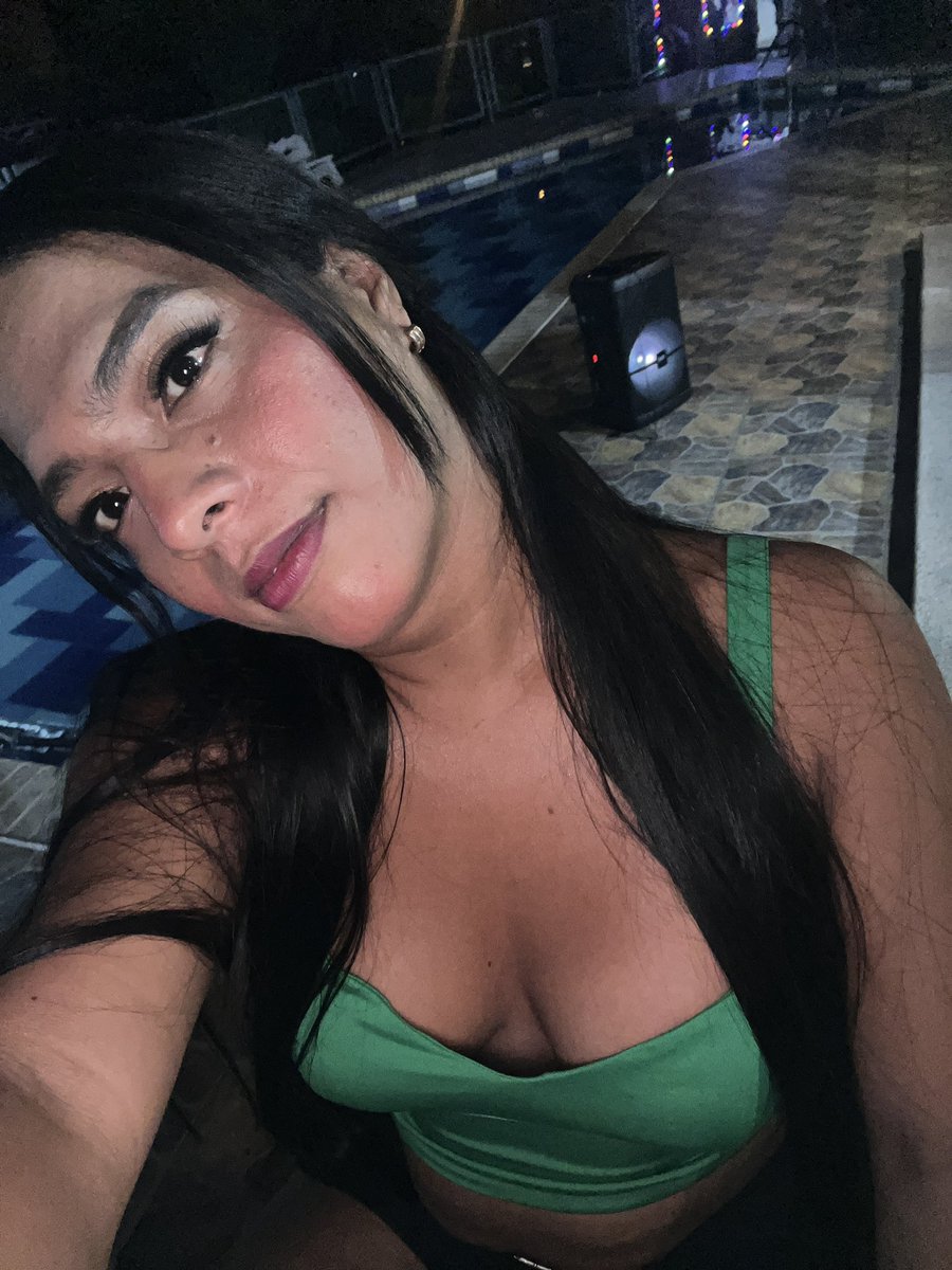 juicy_rivya tweet media