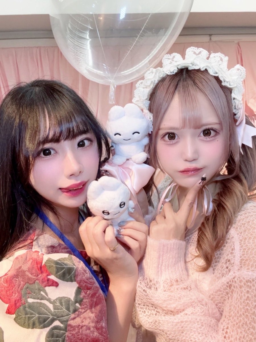 ♡••┈┈┈┈┈┈┈┈┈┈┈┈┈••♡

みーてゃ×やさうさちゃんPOPUP
ありがとうございました🎀🐱🐰🎀

♡••┈┈┈┈┈┈┈┈┈┈┈┈┈••♡