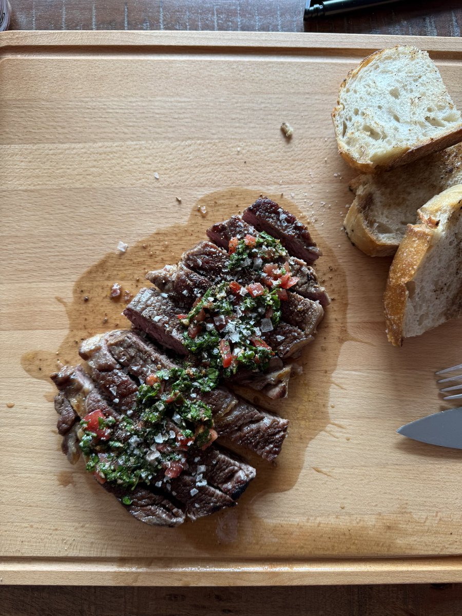 Tomáš Vranka tweet media