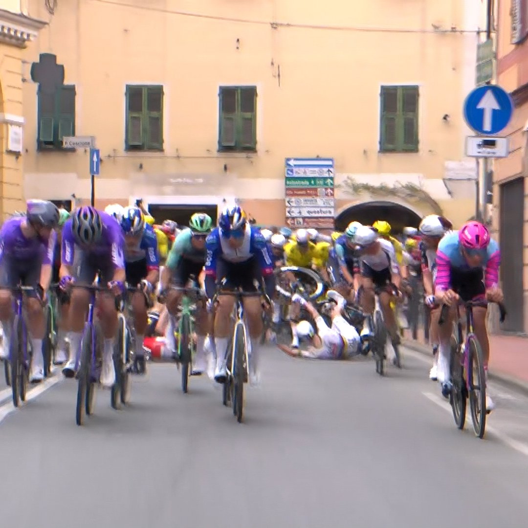 Del🇪🇺 tweet media