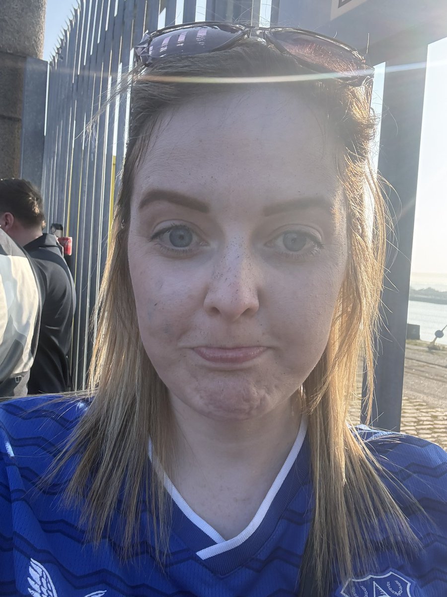 Tanya 💙 tweet media