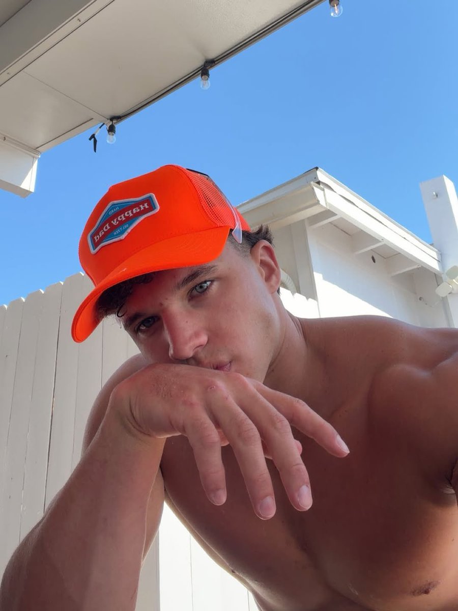 ᴘʟʟᴀᴢᴇʀ ⚡️ tweet media