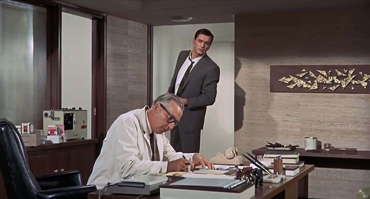 Brighter Hell 📚¨•.¸¸ tweet media