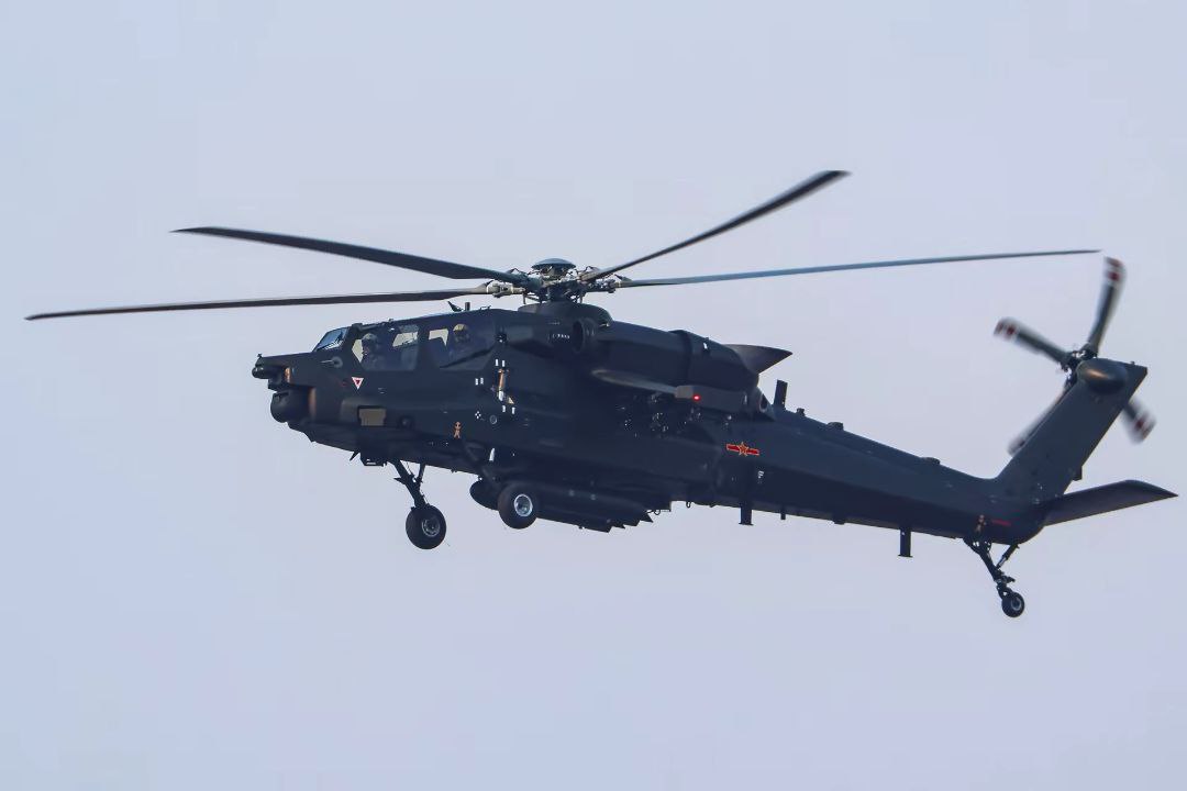 Aryan_warlord's tweet image. Probably, the closest photos of one of the prototypes of the new #Chinese attack #helicopter, which is presumably called Z-21.