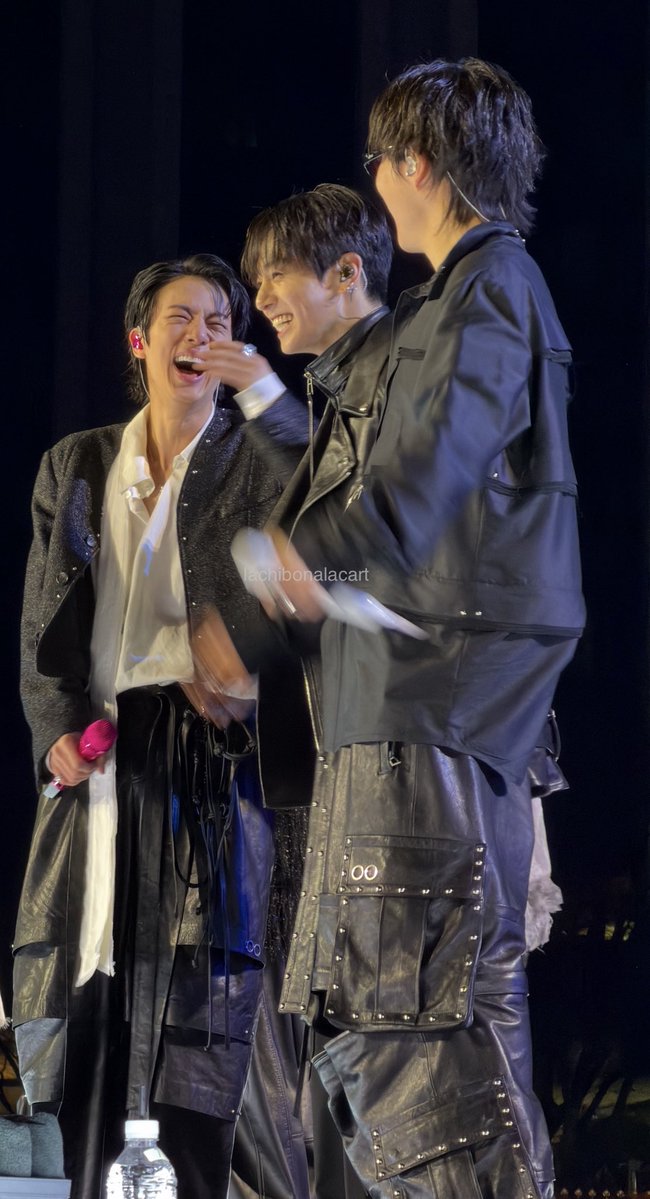 lachibonalacart tweet media