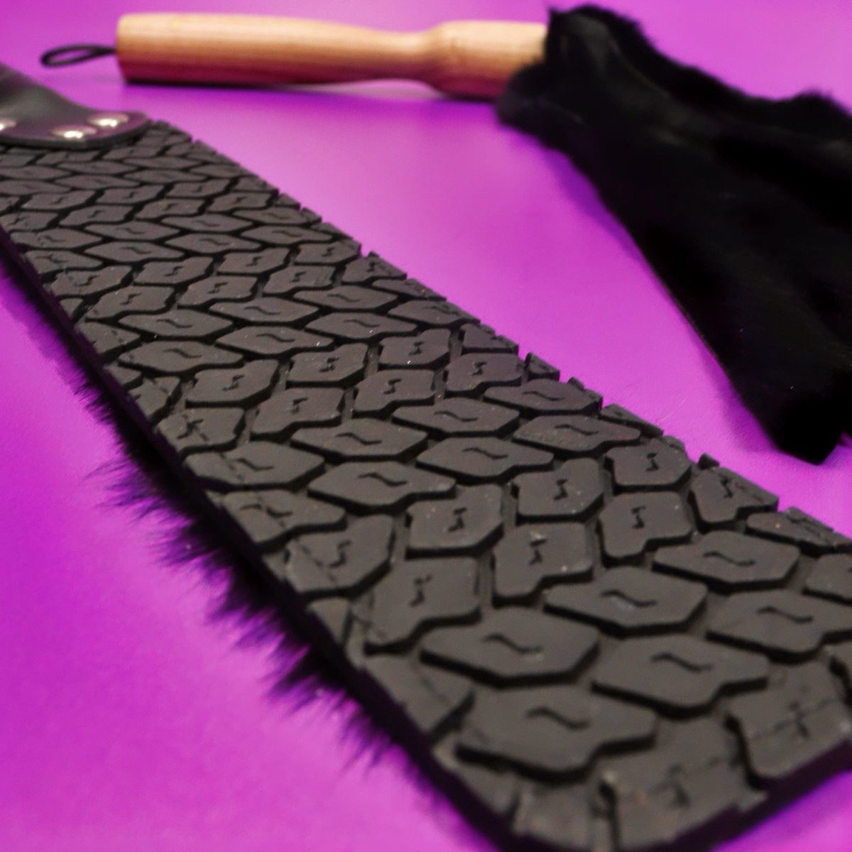 leatherdelights's tweet image. Two pieces, one material used two different ways. Dyed English rabbit fur - soft, dual-colour flogger (20 falls, 21") and a rubber &amp;amp; fur paddle (18½", ripple, tyre or dimpled rubber). Handmade in our Leicestershire workshop. #leatherwork #madeinuk

Punishment Paddle - Rubber &amp;amp;