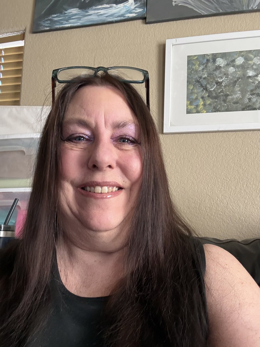 april dees tweet media