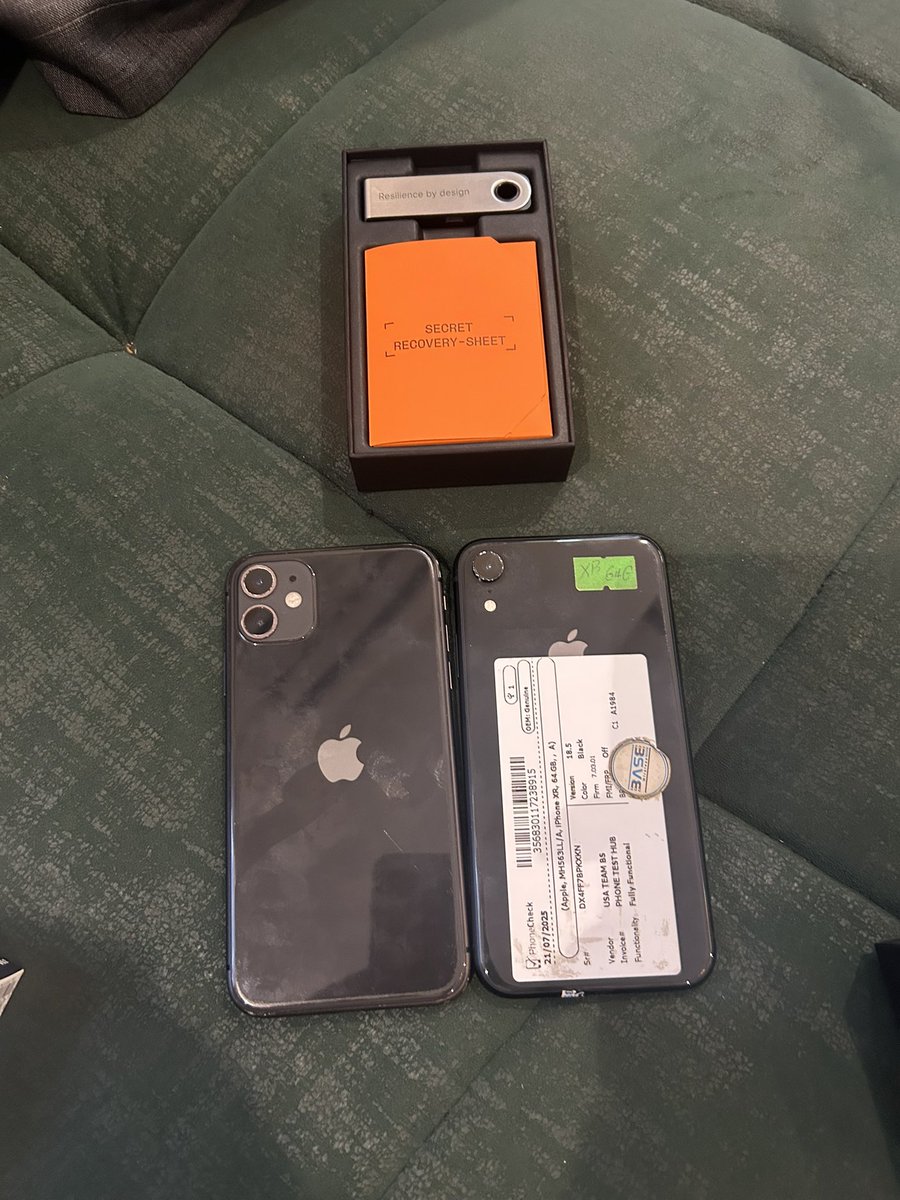 Val Gadgets tweet media