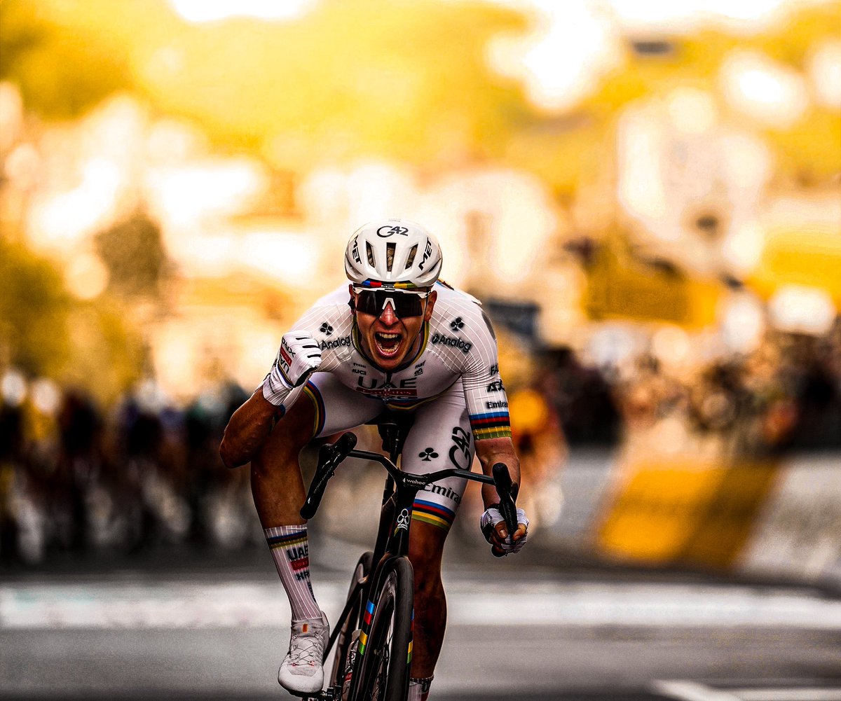 Lukáš Ronald Lukács tweet media