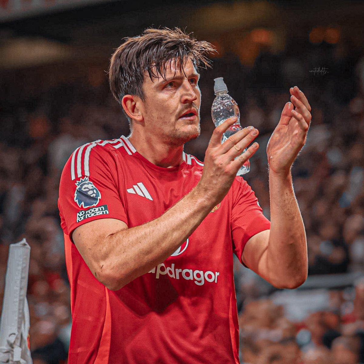 United Update tweet media