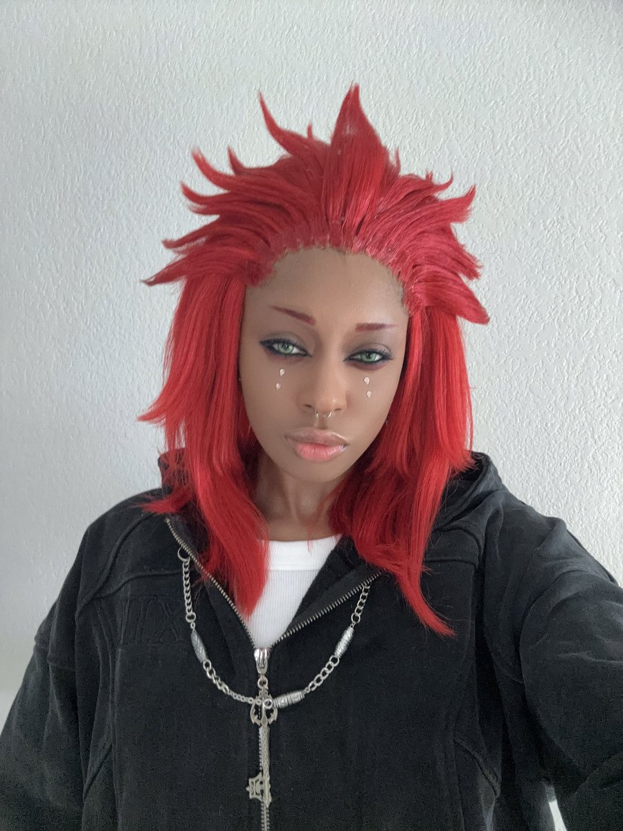 moon ♱ tweet media