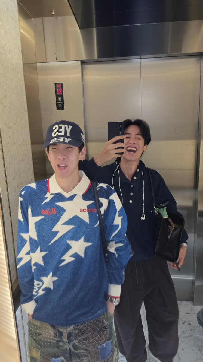 🗓️21/3/26
📌tawan_v 

🤳🏻

#ออฟจุมพล
#OffJumpol