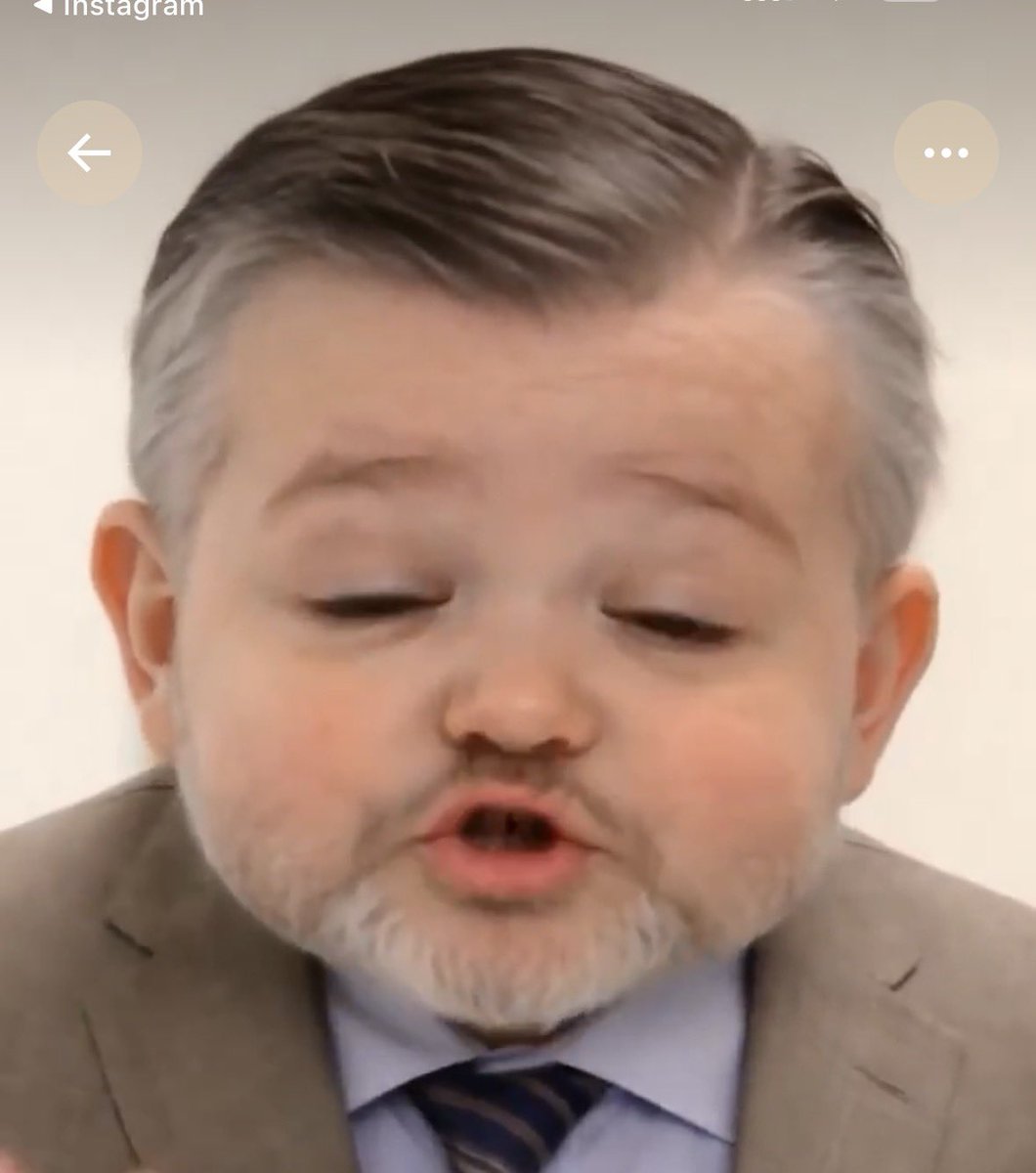 Abstract tweet media